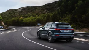 Audi Q6 SUV e-tron quattro (MY26)