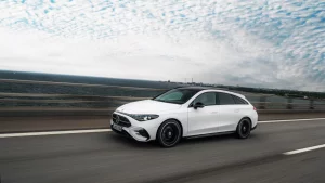 Mercedes-Benz CLA Shooting Brake 350 4MATIC