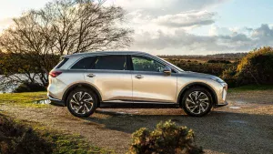 MG MGS6 Voiture électrique propulsion arrière 77 kWh