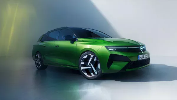 Opel Astra Sports Tourer Electric