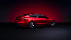 Tesla Model 3 Premium AWD (Highland)